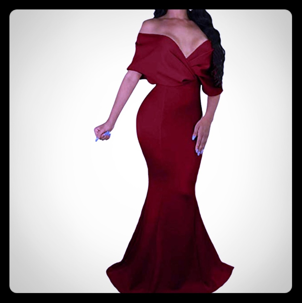 Beautiful burgundy fishtail gown